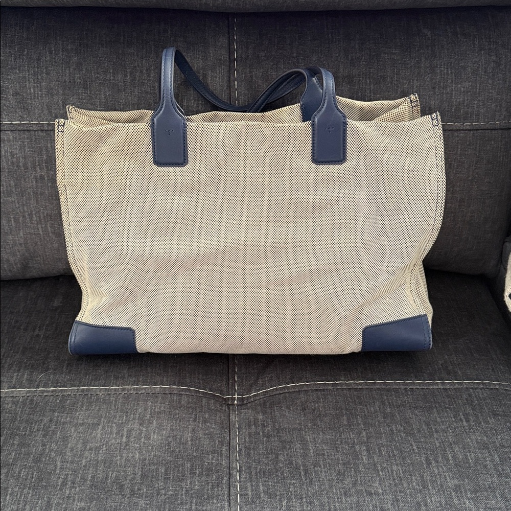 Tory Burch Navy and Cream Tote - Picture 2 of 5